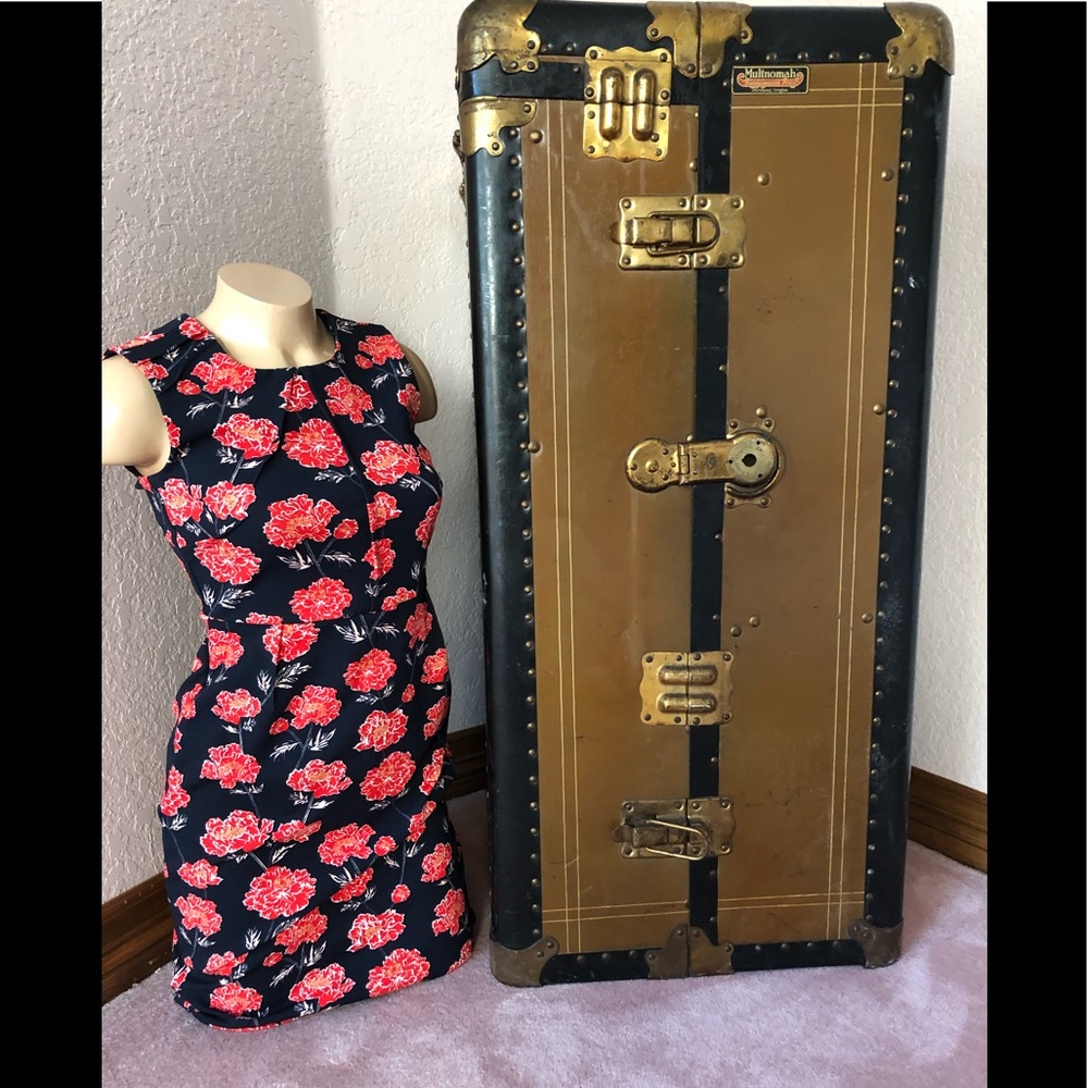 - Mystery box Medium